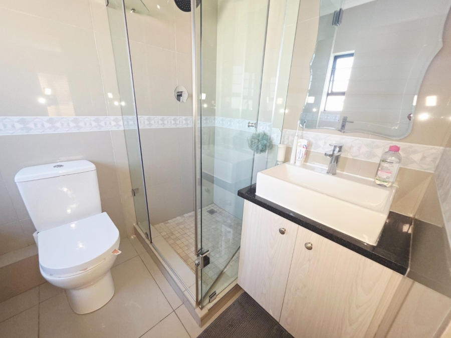 3 Bedroom Property for Sale in Parklands North Western Cape